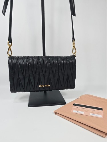 Miu matelasse logo - miu,