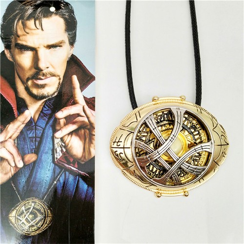 Collana con ciondolo - , dottore