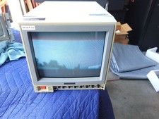 Panasonic WV-CM1000 9" CRT