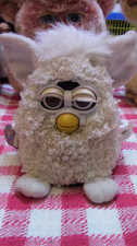 Pecora bambino furby bianca