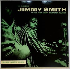 EBOND Jimmy Smith - At Club