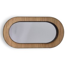 Specchi in legno a forma di