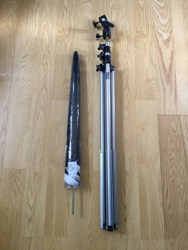 Manfrotto 3086 treppiede