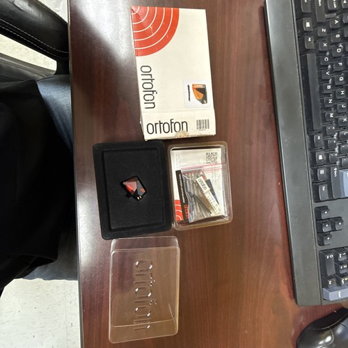 Ortofon red cartridge - red,