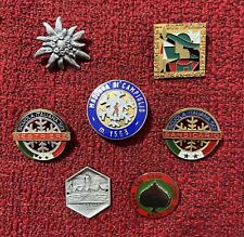 Lotto 7 spille medaglie stemmi epoca '60 '90 Scuola Italiana Sci varie località