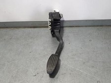 005205409400B throttle pedal