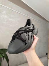 Adidas Yeezy Foam Runner Carbon EU 44,5 Originali
