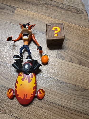 Crash bandicoot action - action, figure