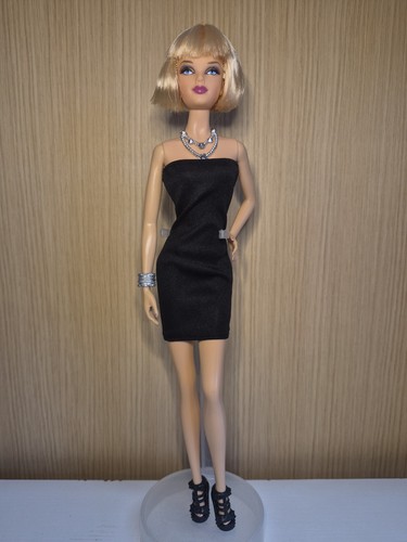 Barbie basics 2009 - barbie,