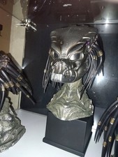 Tête Predator 1/4 prime 1