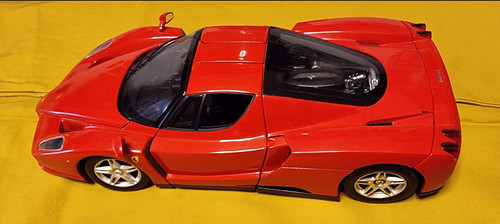 Ferrari scala marca hot - ferrari,
