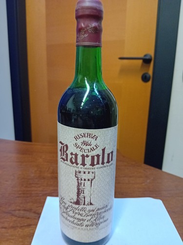Antica bottiglia vino rosso - vino,