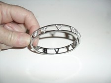 BELLO E ATTUALE BRACCIALE A MANETTA RIGIDO DONNA  CON STRASS 