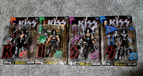 Set action figure - 4, kiss