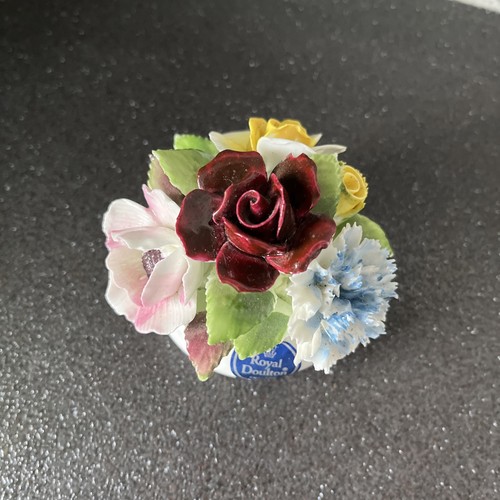 Royal doulton bouquet - bouquet, posy