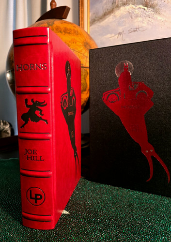 Horns joe hill lividian - horns;,