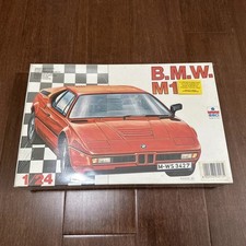 KIT MODELLINO BMW M1 ESCI