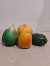 4 Frutti In Cera Dipinta Con Stoppino