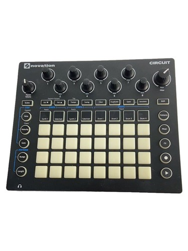 Novazione attrezzatura - dj,