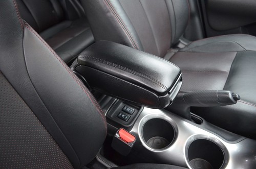 Bracciolo nero per nissan - nero, juke
