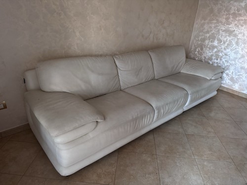 Divano chateu usato - d'ax,