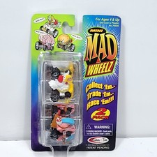 Mini Mad Wheelz Serie 1 Cars Early Bird Special e Tee Pee Cruiser Nuovo Confezione da 2
