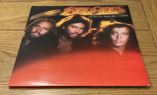 Bee gees spirits - bee,