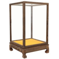 Nuova vetrina per bambole in