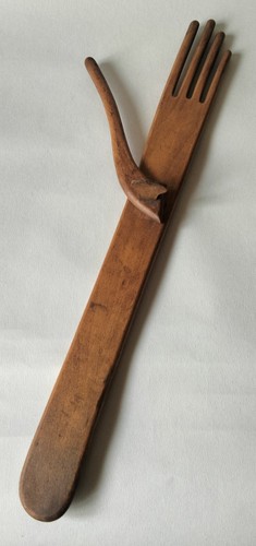 Old wood size glove - old,