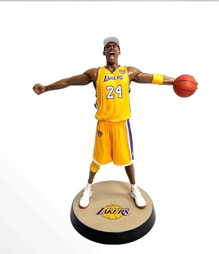 Action figure basketball 33cm - figure,