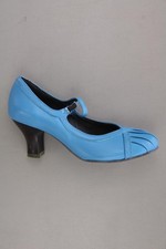 Andrea Conti tacchi alti per