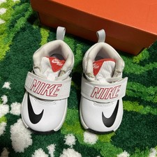 Scarpe da basket Nike Team