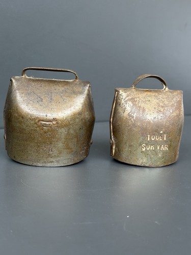 Deux cloche chamonix - cloche, et