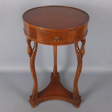 Tavolino Rotondo In Legno Con