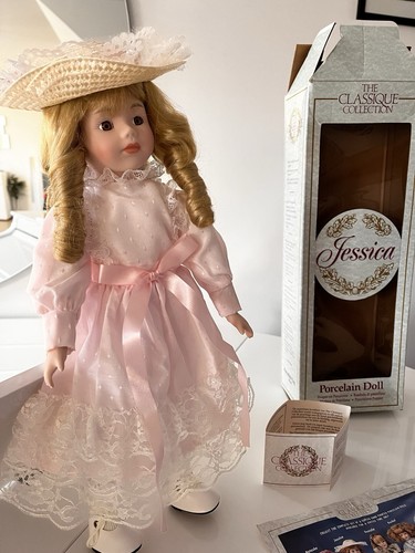 Vintage handmade porcelain - handmade,