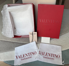 Valentino Garavani 12x9x4,5”