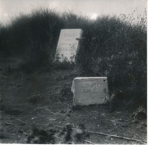 Stromboli 1960 pierres - c.,