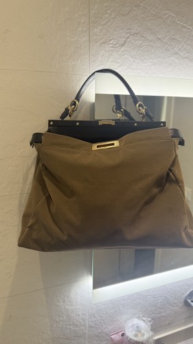 Fendi peekaboo velvet skin - fendi,