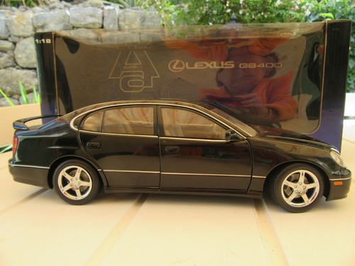Lexus 400 auto - 400,