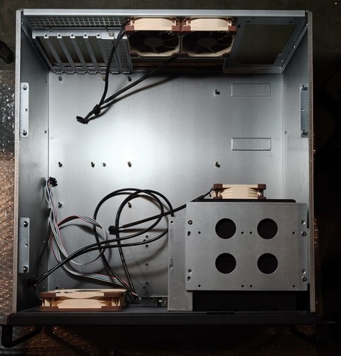 Case server rack inter - case,
