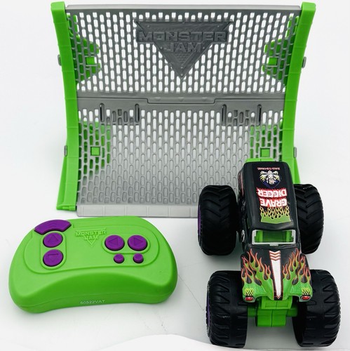 Monster jam grave - monster,