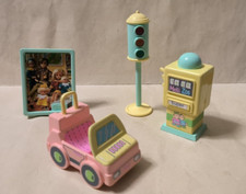 ? Bambola CHABEL MELLI E ZOS di FEBER - Auto con distributore e semaforo ?