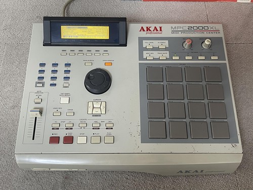 Akai professional mpc2000xl - akai,