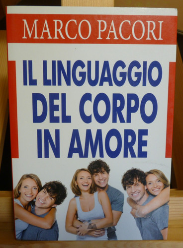 Linguaggio del corpo in - del,