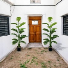 Grande pianta artificiale di