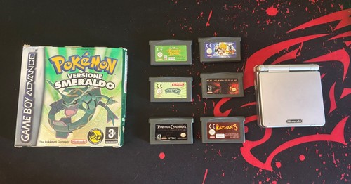 Pokémon versione smeraldo con - pokémon,