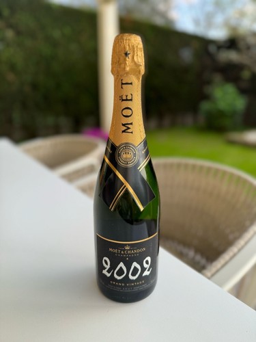 Champagne moet chandon - champagne,
