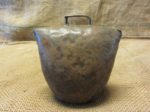 Campana pecora mucca metallo