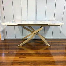 TAVOLO  MODERNO ALLUNGABILE IN