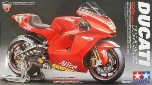 Tamiya ducati desmosedici - ducati,